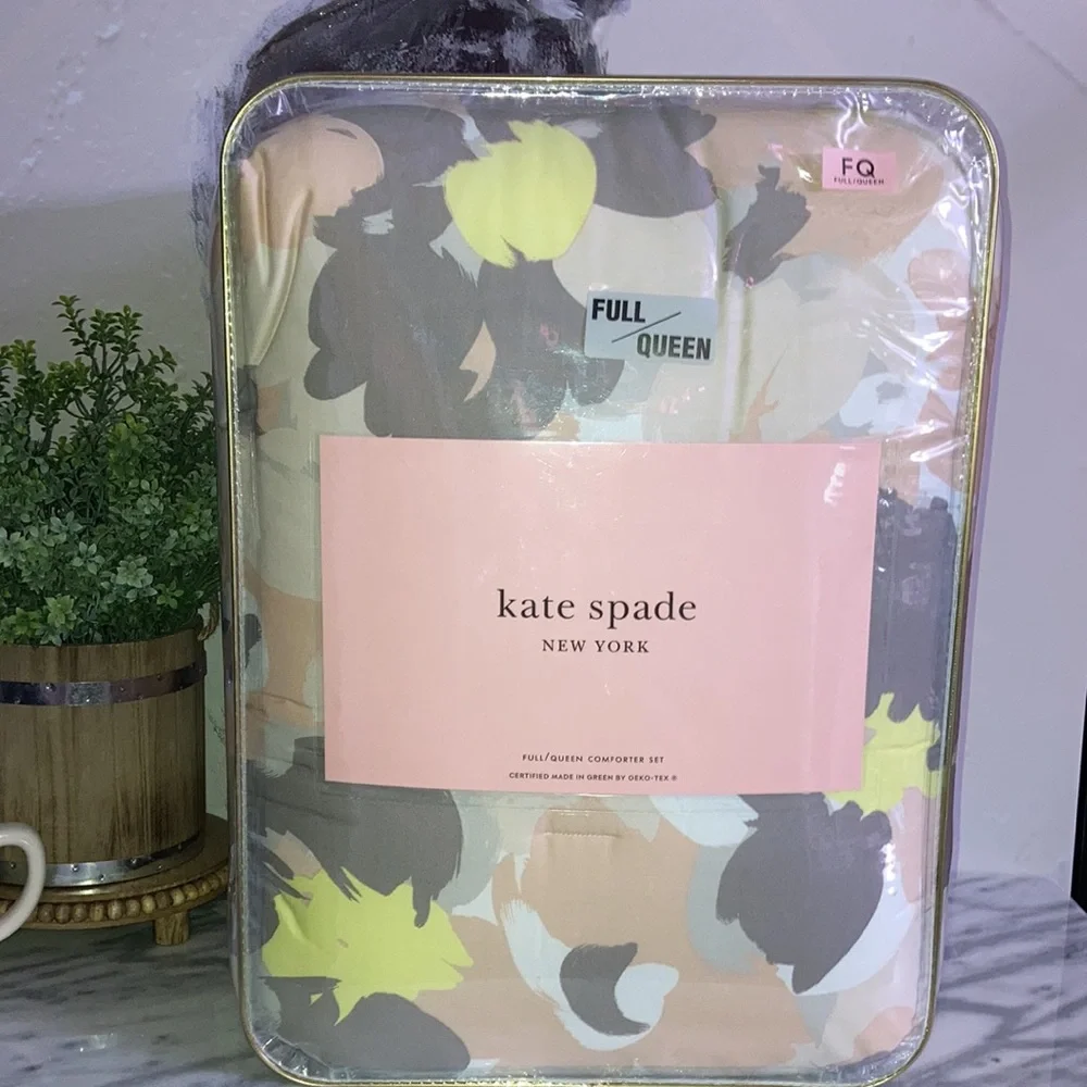 Kate spade comforter set